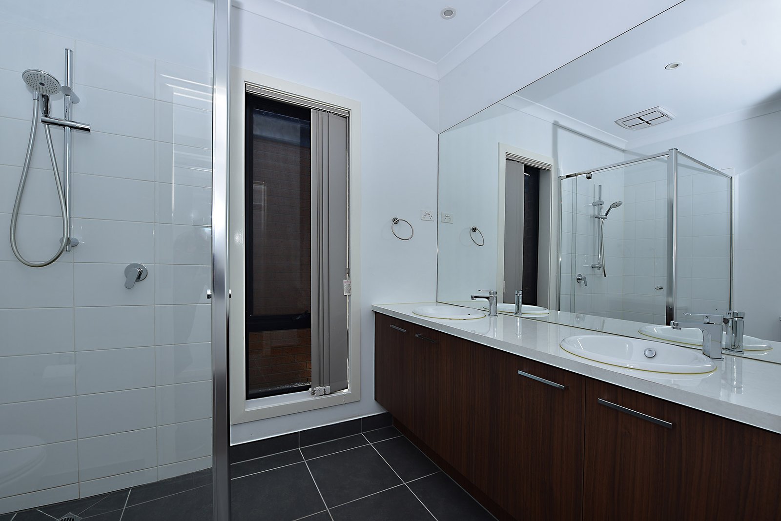 Gallery: 52 Church Road