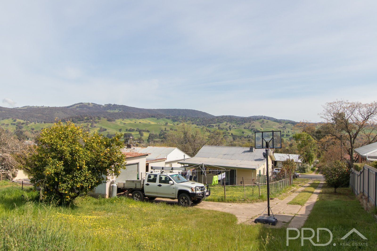52 Clarke Street TUMUT 3