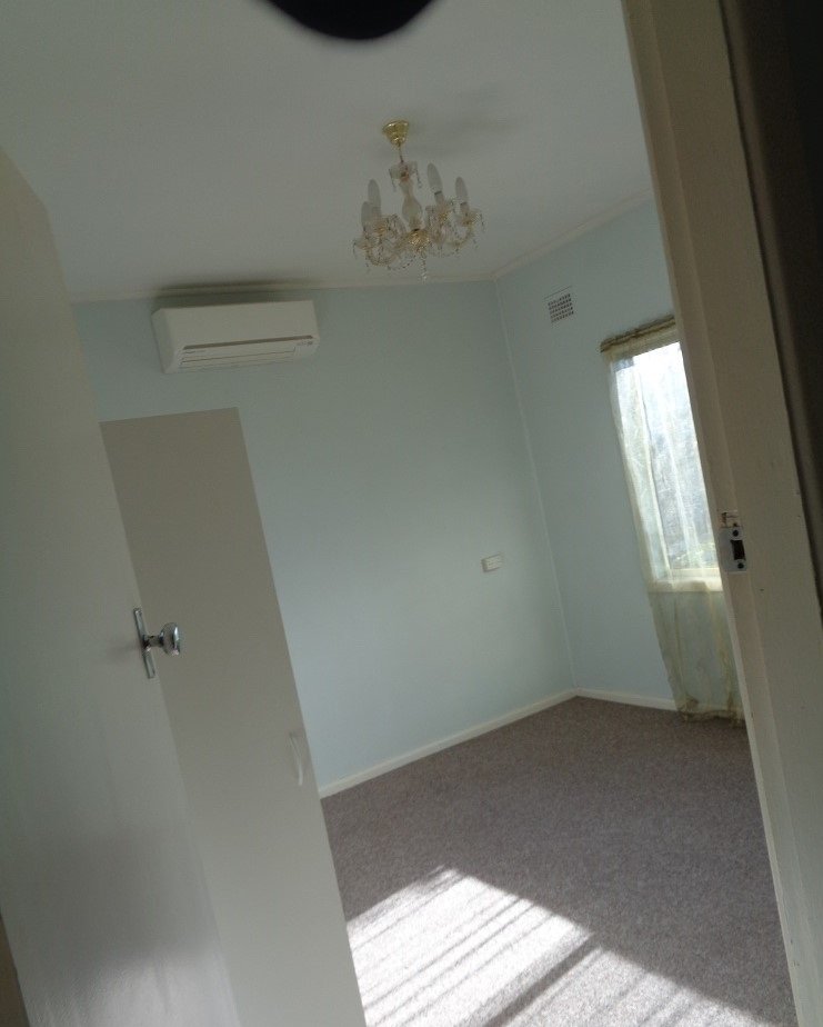 52 Clarke Street TUMUT 4