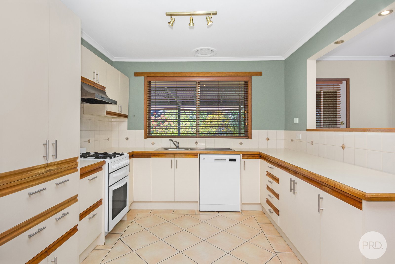 52 Clunes Road CRESWICK 2