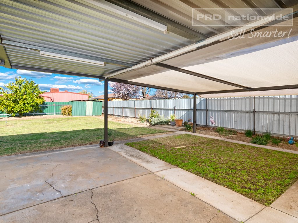 52 Cox Avenue FOREST HILL 11