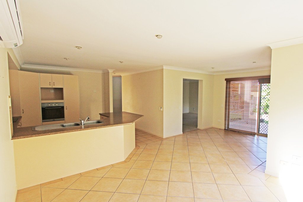 52 Crestwood Drive MOLENDINAR 4
