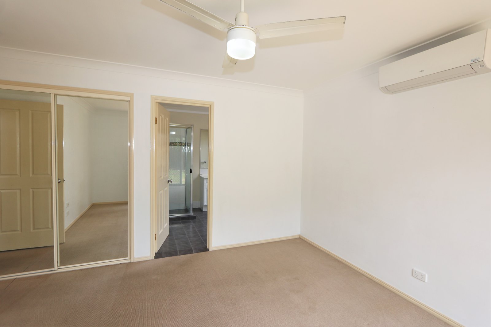 52 Crestwood Drive MOLENDINAR 13