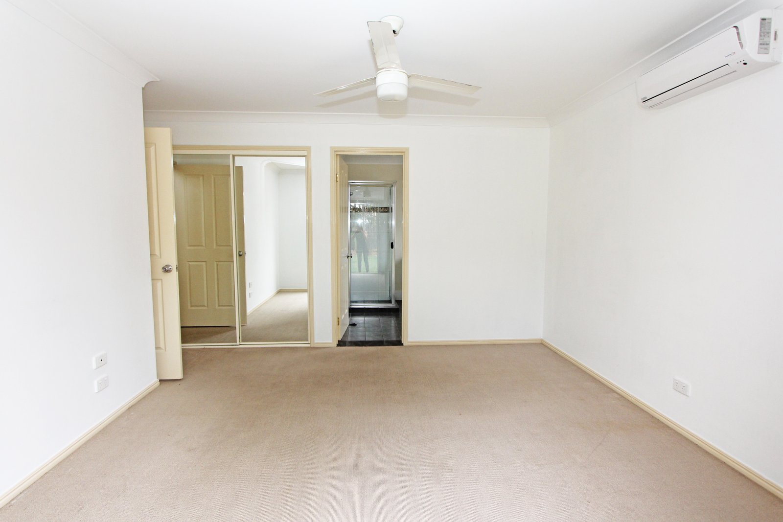 52 Crestwood Drive MOLENDINAR 6