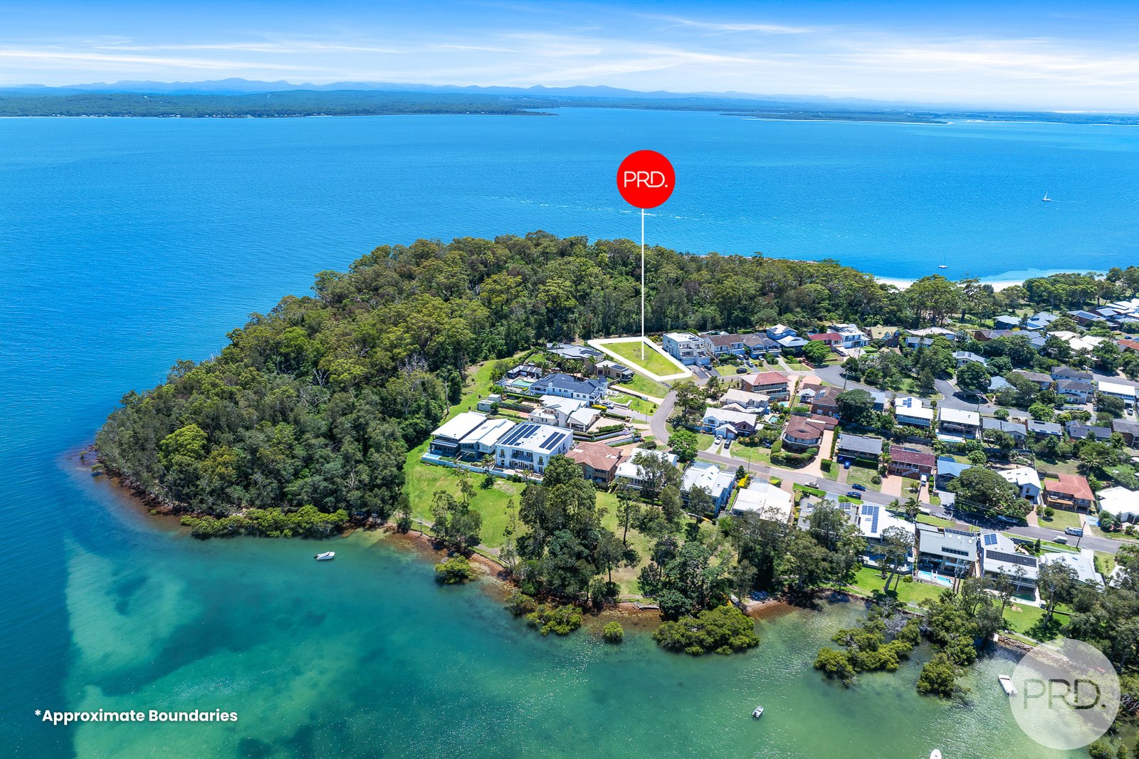 52 Danalene Parade CORLETTE 11