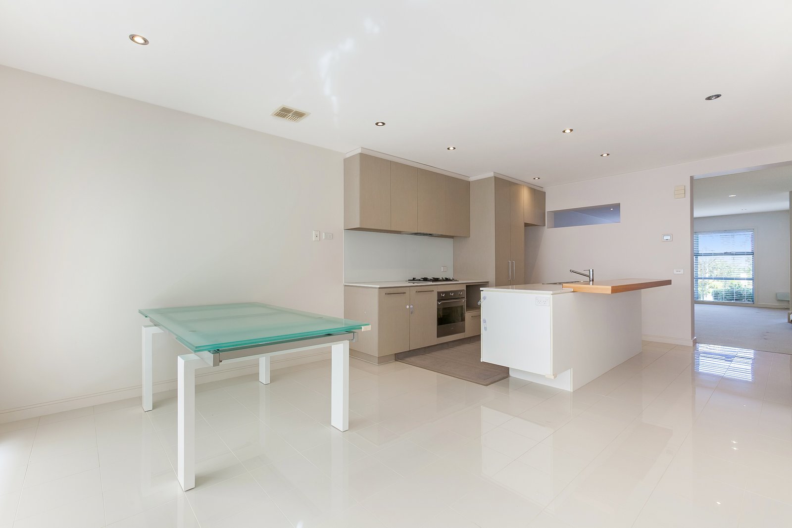 Gallery: 52 Dresden Drive