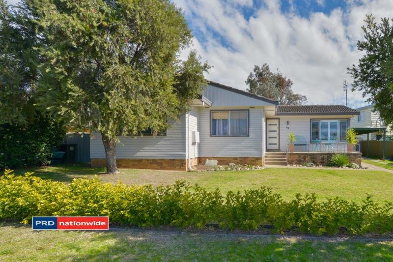 52 Edward Street TAMWORTH 1