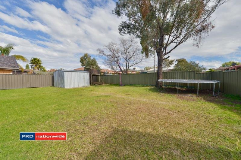 52 Edward Street TAMWORTH 9