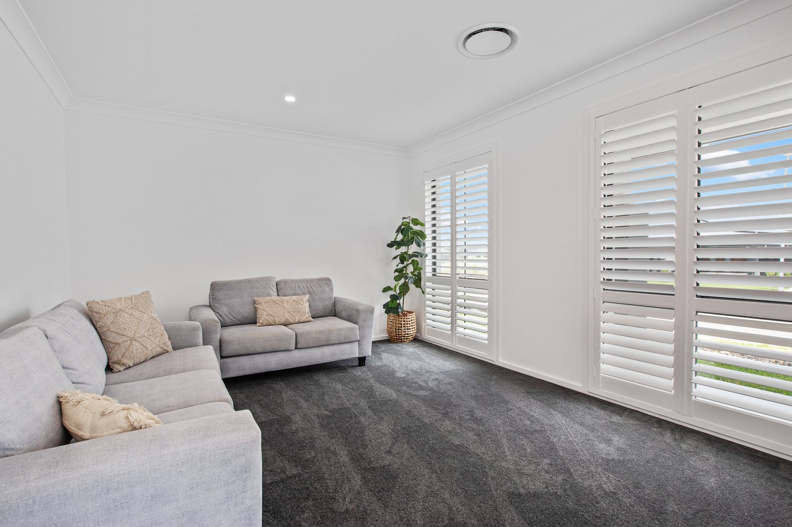 52 Enderle Drive LOCHINVAR 2