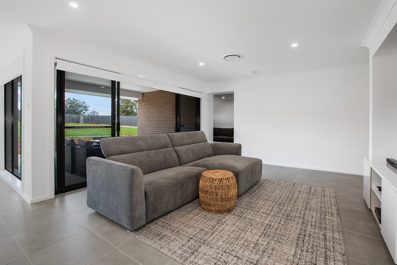 52 Enderle Drive LOCHINVAR 7