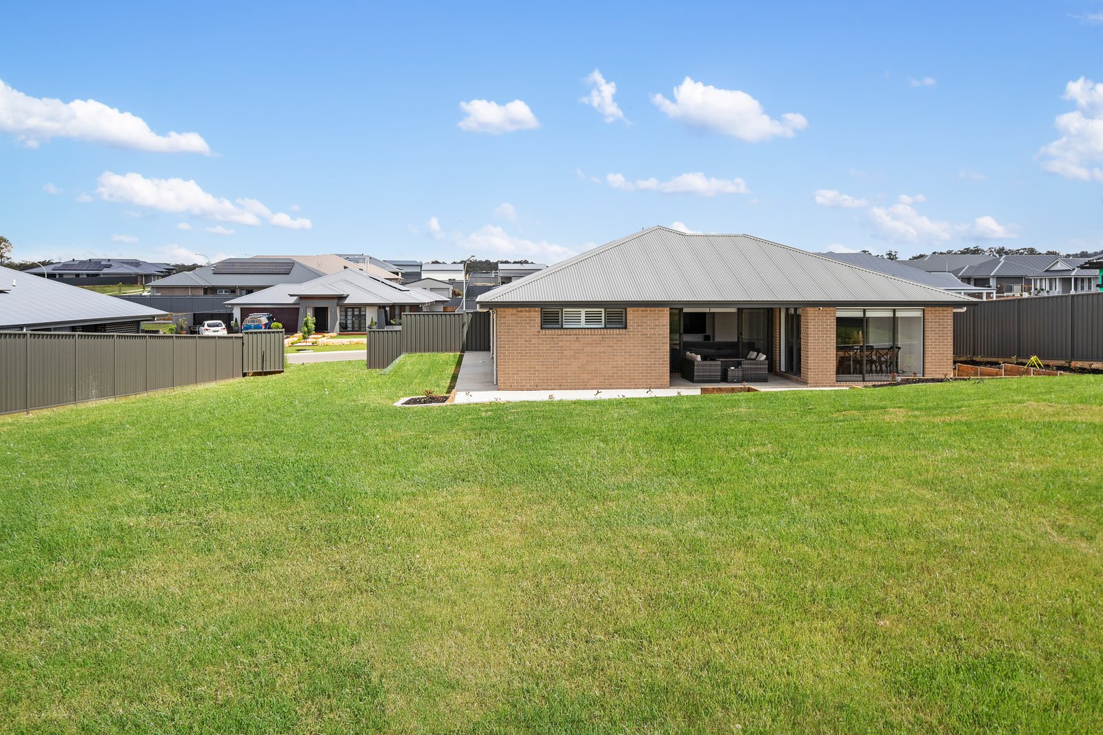 52 Enderle Drive LOCHINVAR 18