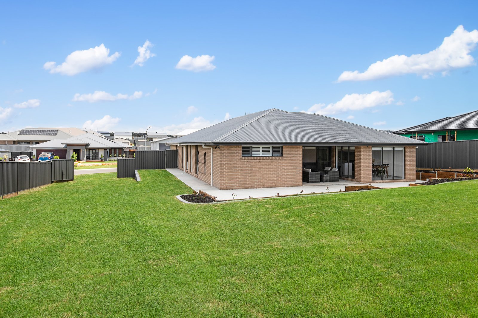 52 Enderle Drive LOCHINVAR 19