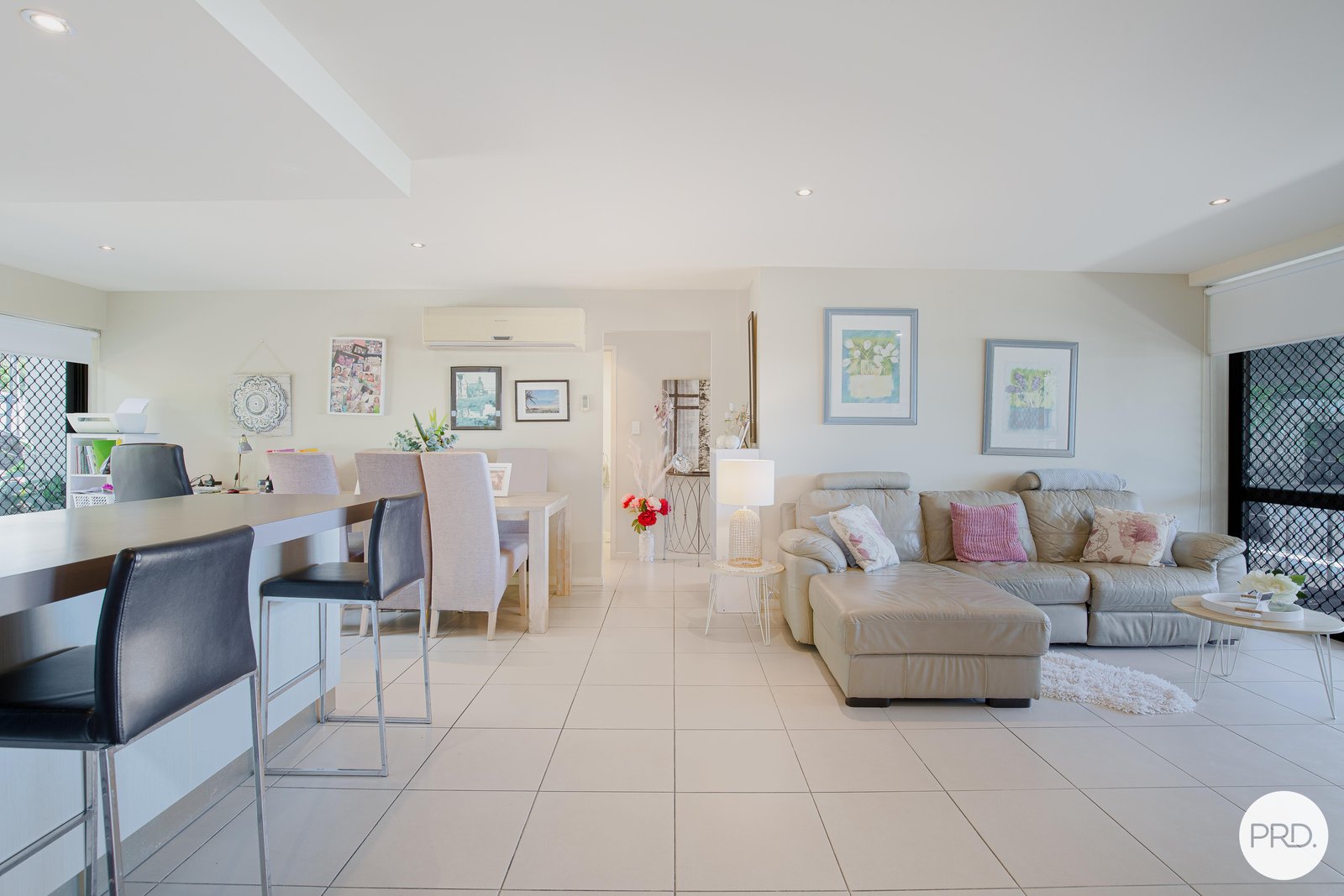 5/2 Eshelby Drive CANNONVALE 5