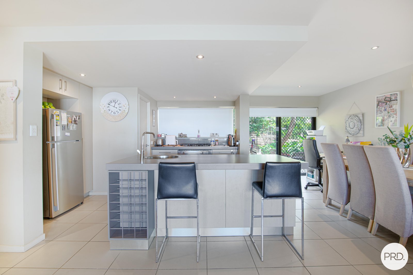 5/2 Eshelby Drive CANNONVALE 18