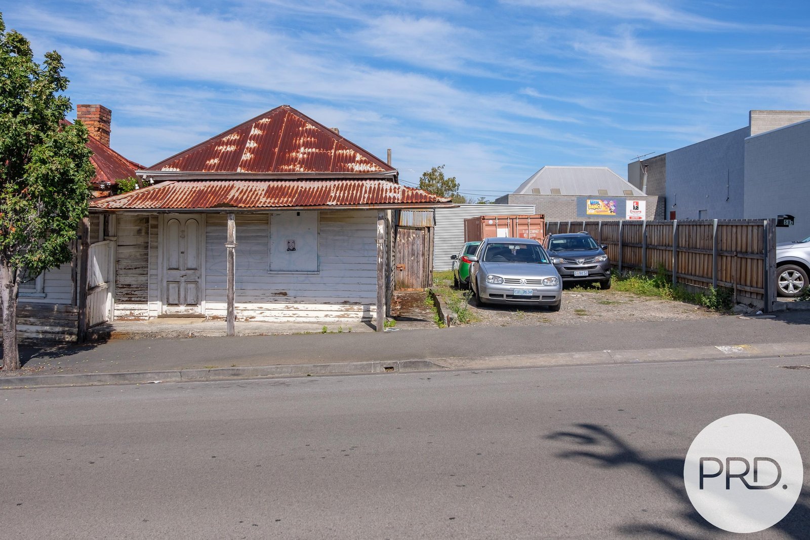 52 Federal Street NORTH HOBART 9