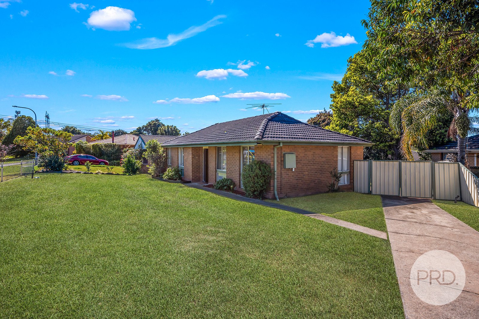 52 Fergusson Street GLENFIELD 2