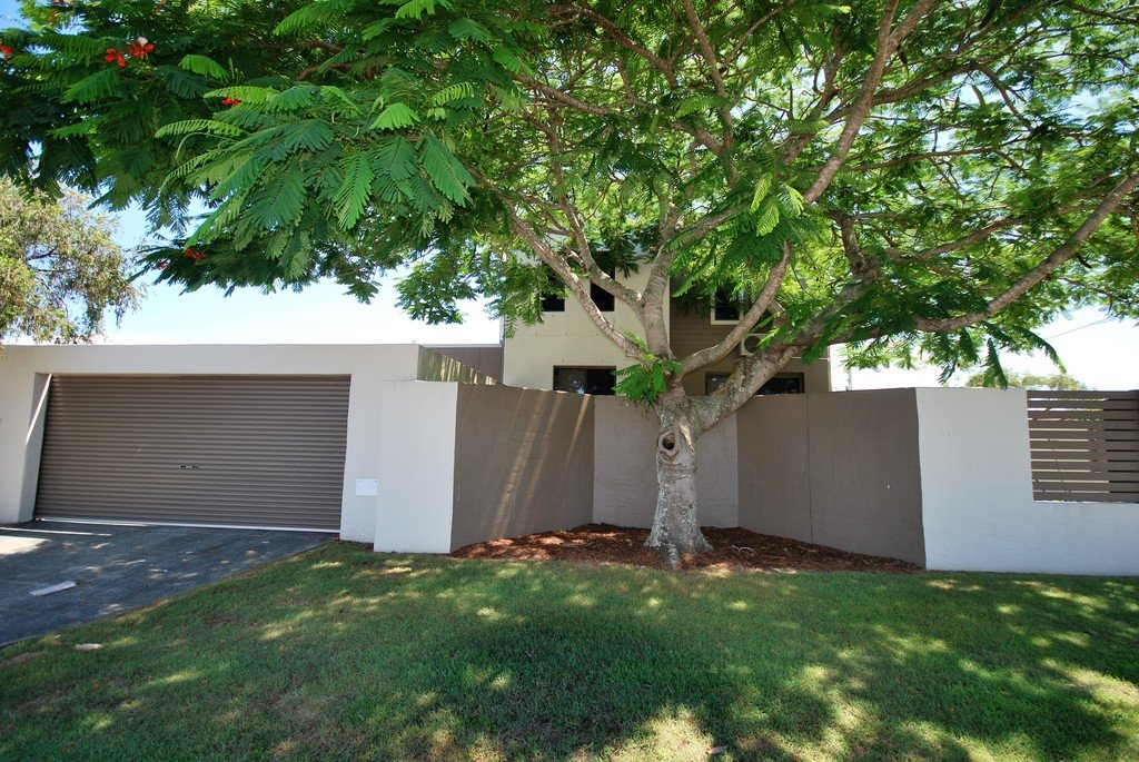 52 Fifteenth Ave  PALM BEACH 6