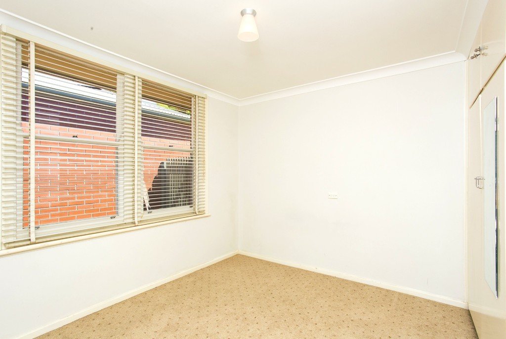 52 Fleet St  BRANXTON 9
