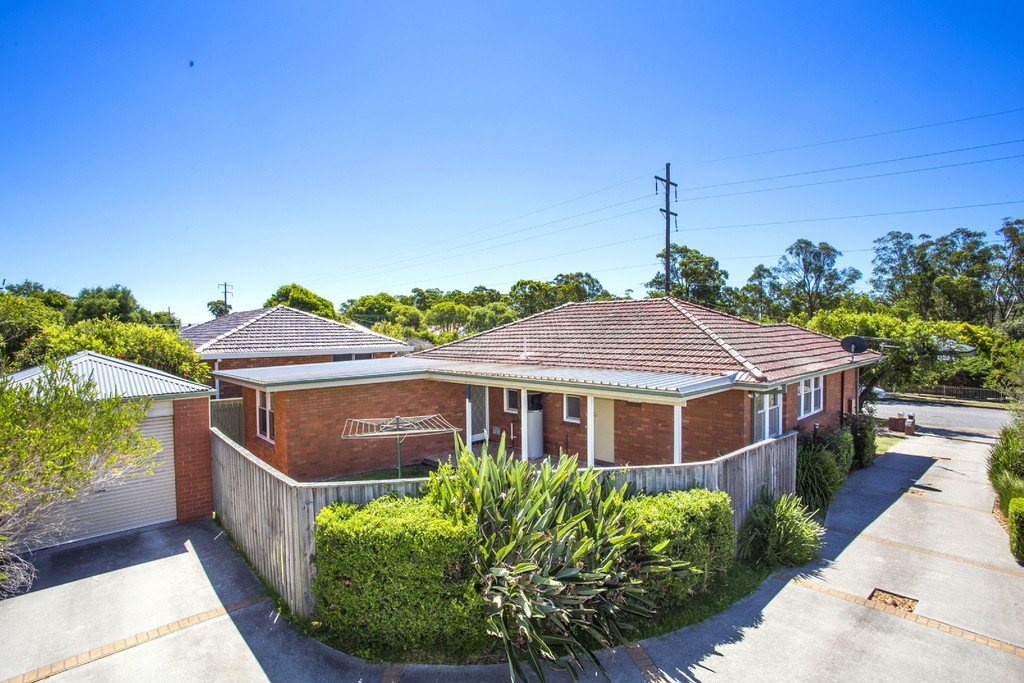 52 Fleet St  BRANXTON 12