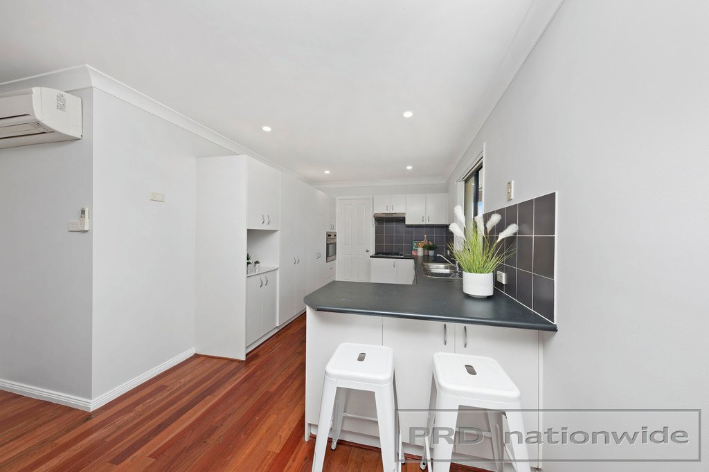 52 Forbes Crescent CLIFTLEIGH 8