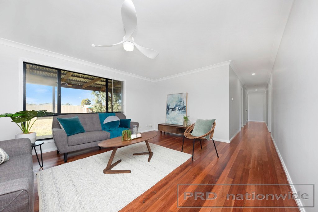 52 Forbes Crescent CLIFTLEIGH 9