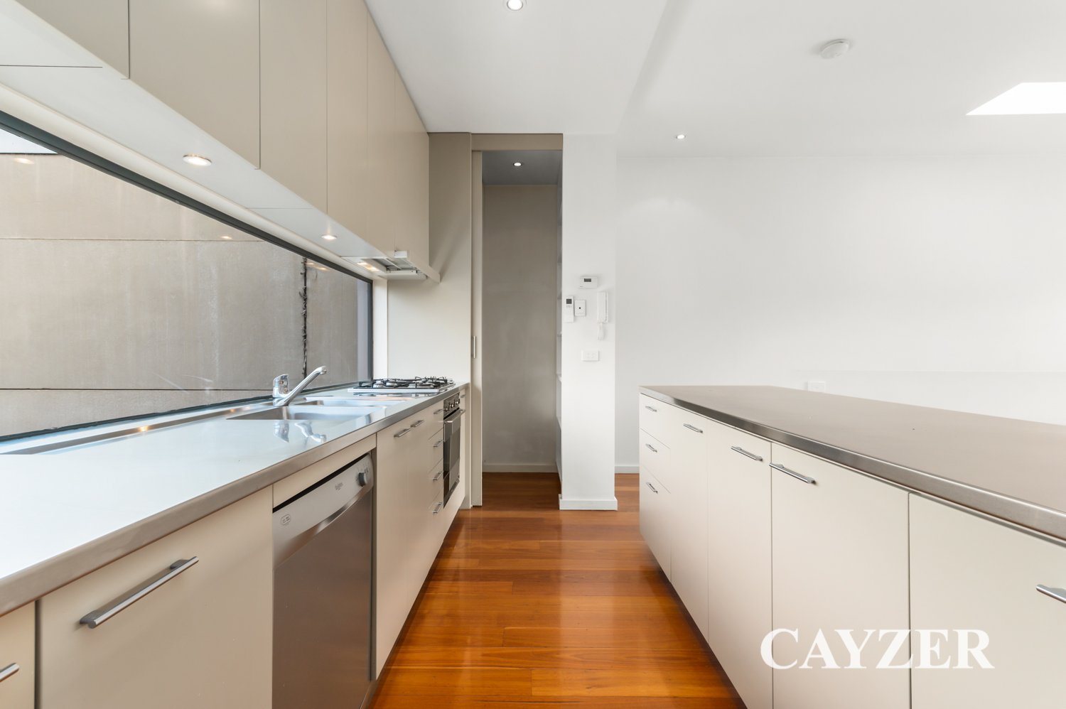 Gallery: 52 Garton Street