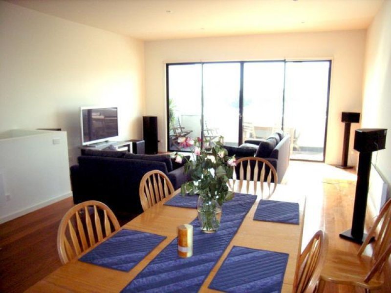 Gallery: 52 Garton Street