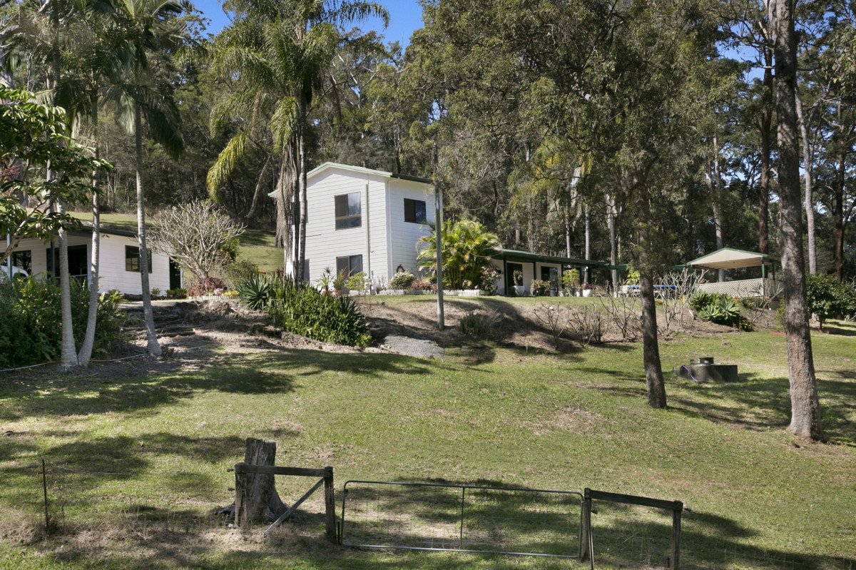 52 Goolabah Drive Tallebudgera 3