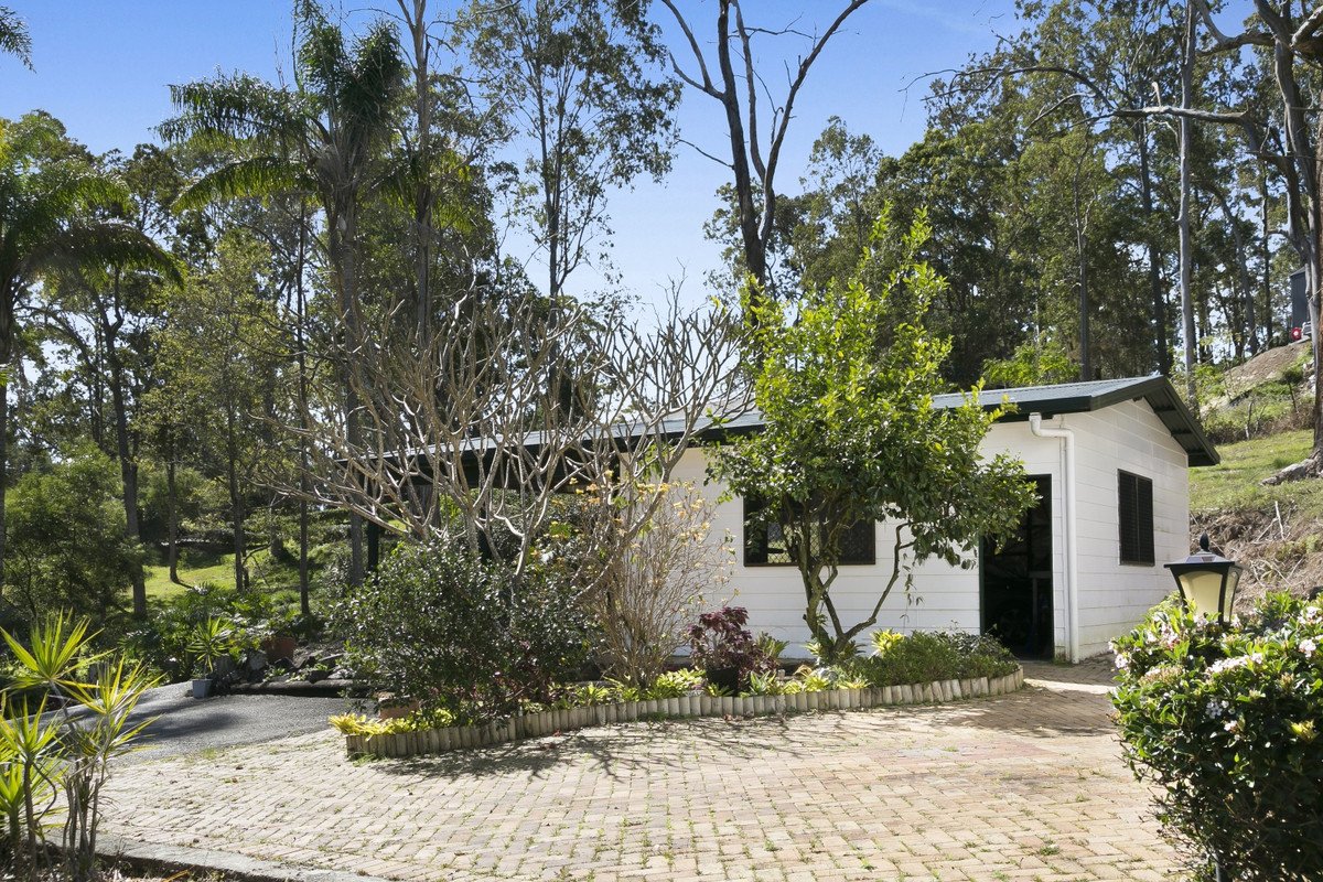 52 Goolabah Drive Tallebudgera 20