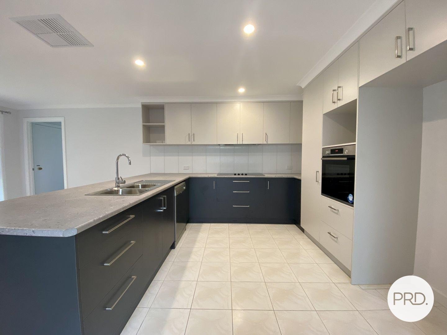 52 Greentree Way WEST ALBURY 3