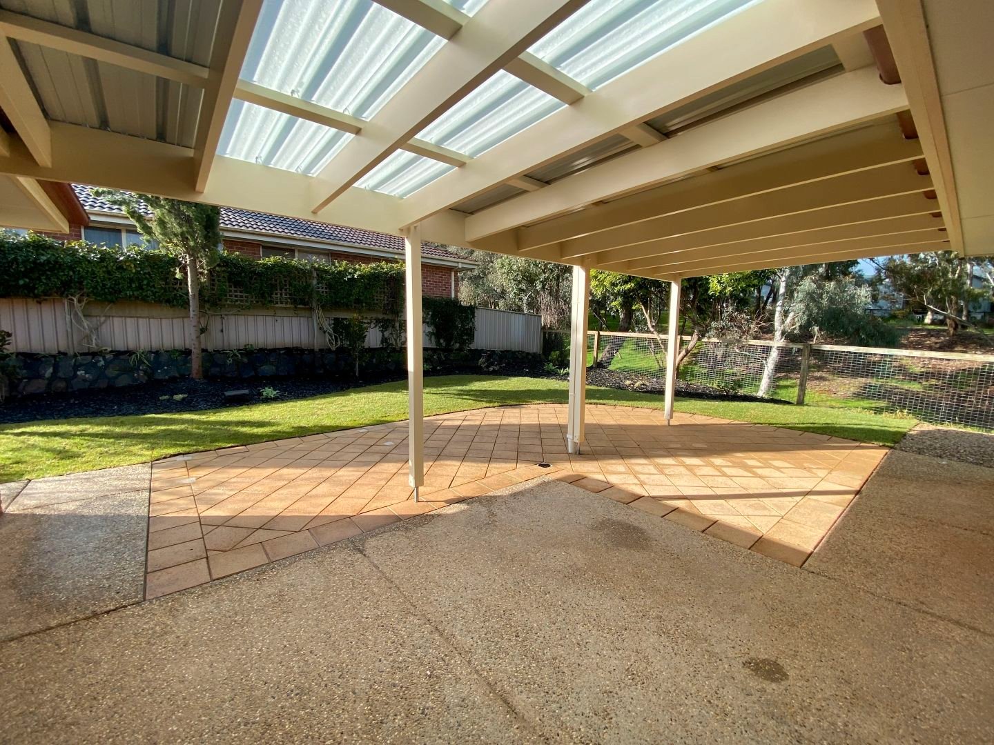 52 Greentree Way WEST ALBURY 10