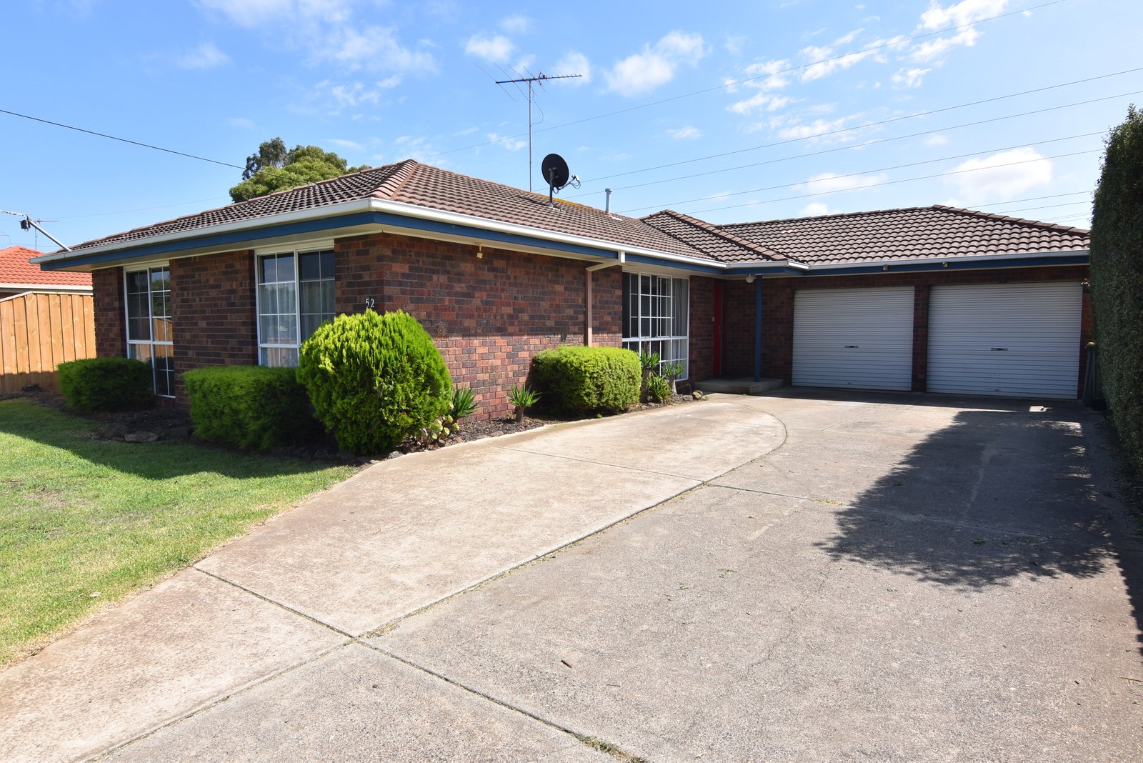 52 Greenville Drive, GROVEDALE VIC 3216 Buxton 2023