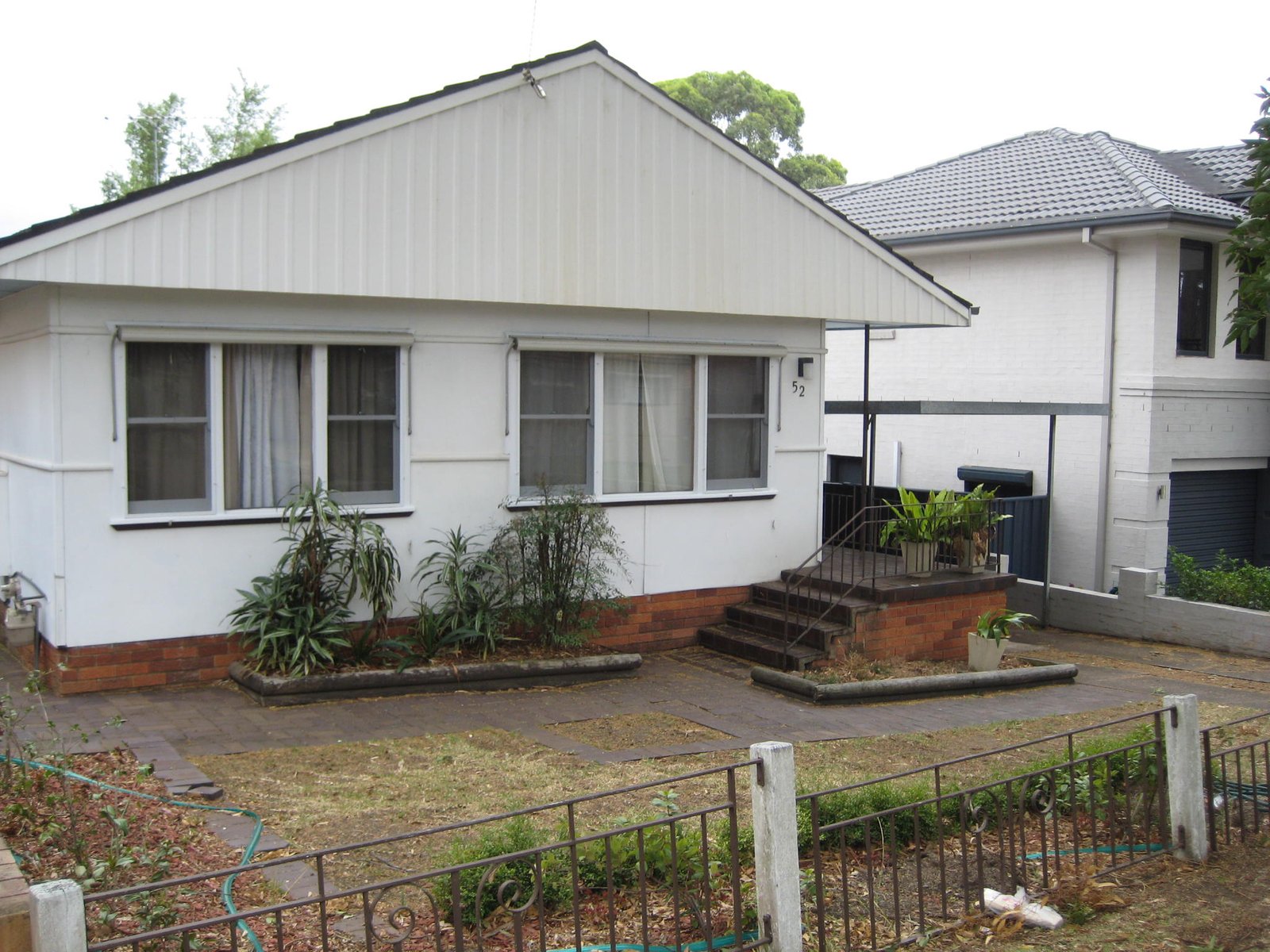 52 Gungah Bay Raod  OATLEY 1