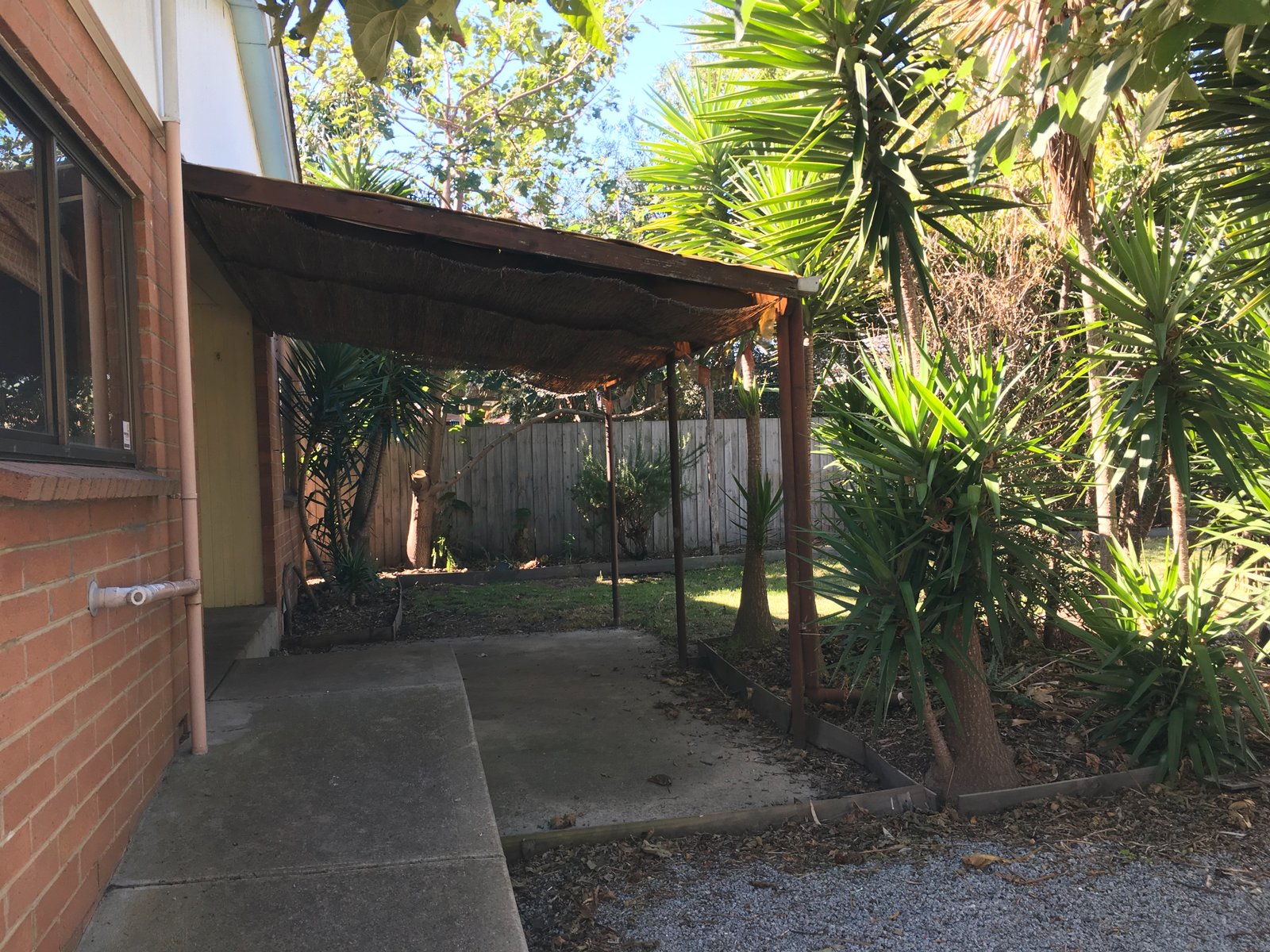Gallery: 52 Hadley Street