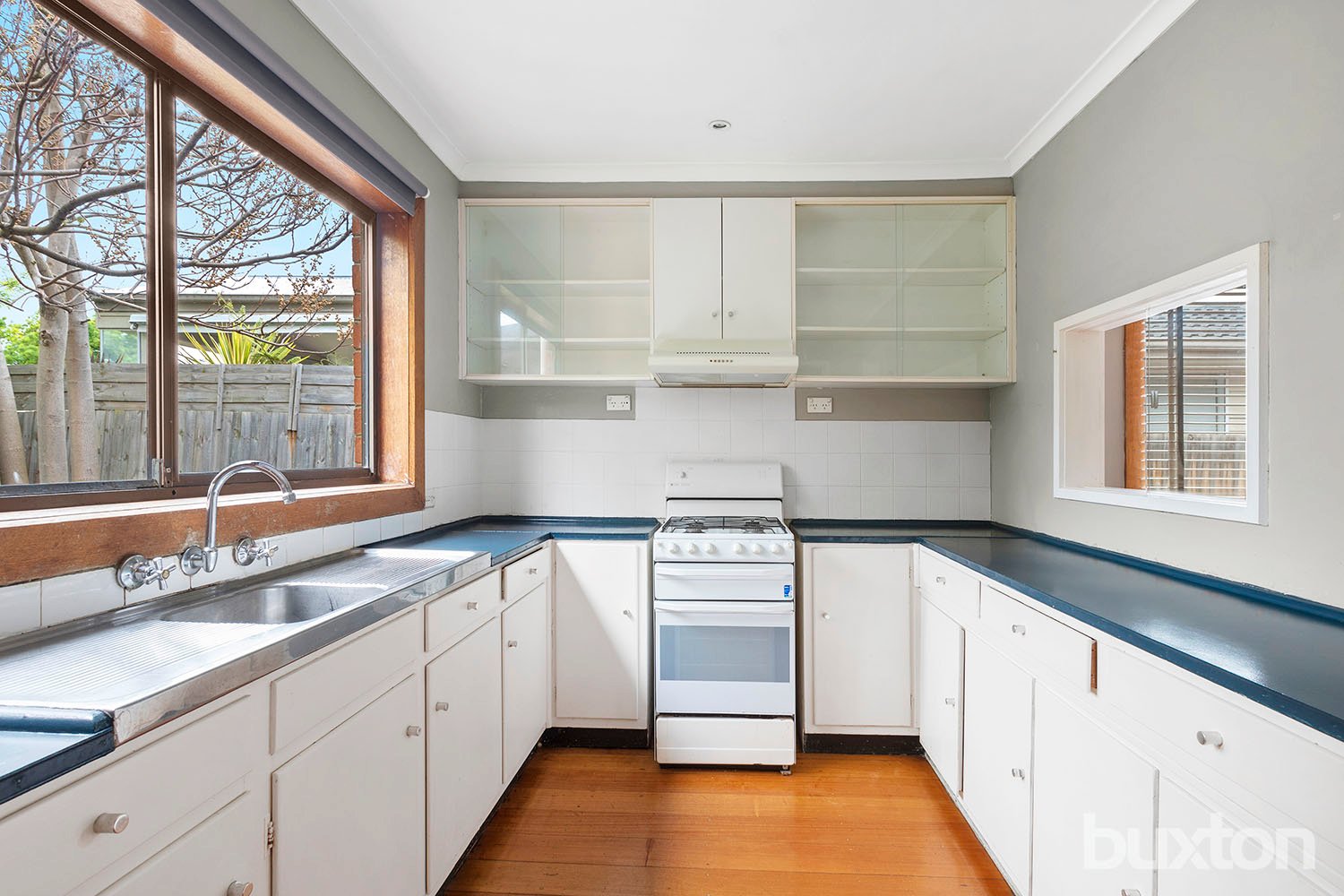 Gallery: 52 Hadley Street
