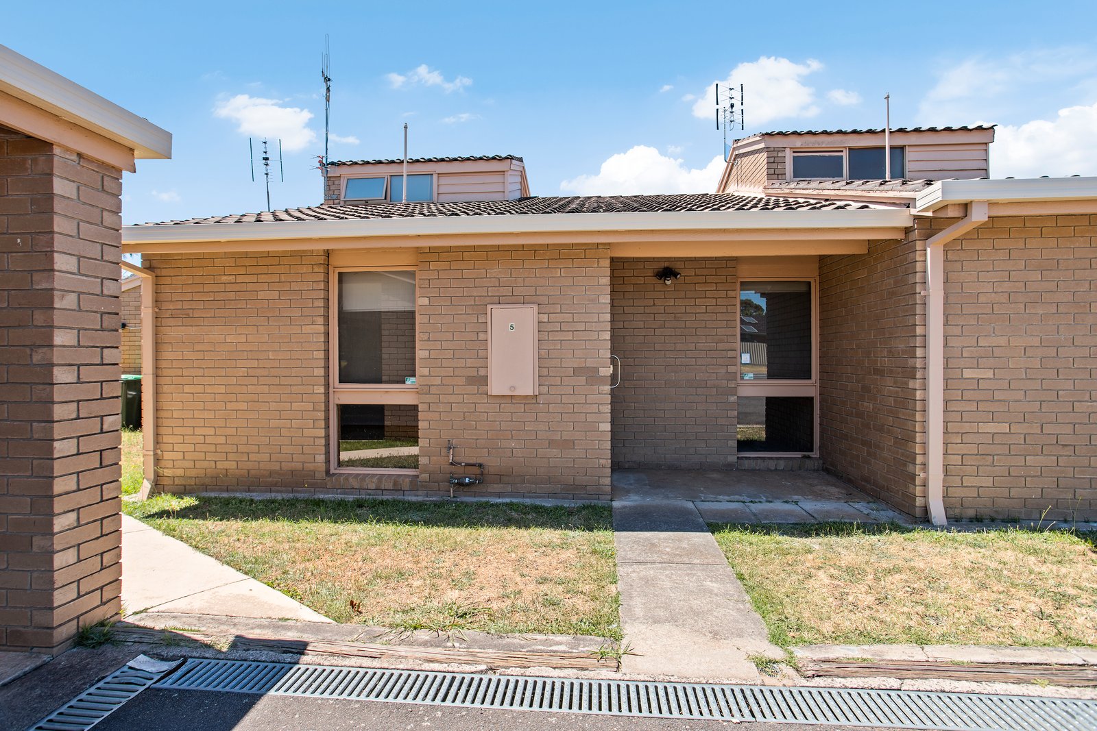 5/2 Hallam Street FLORA HILL 2