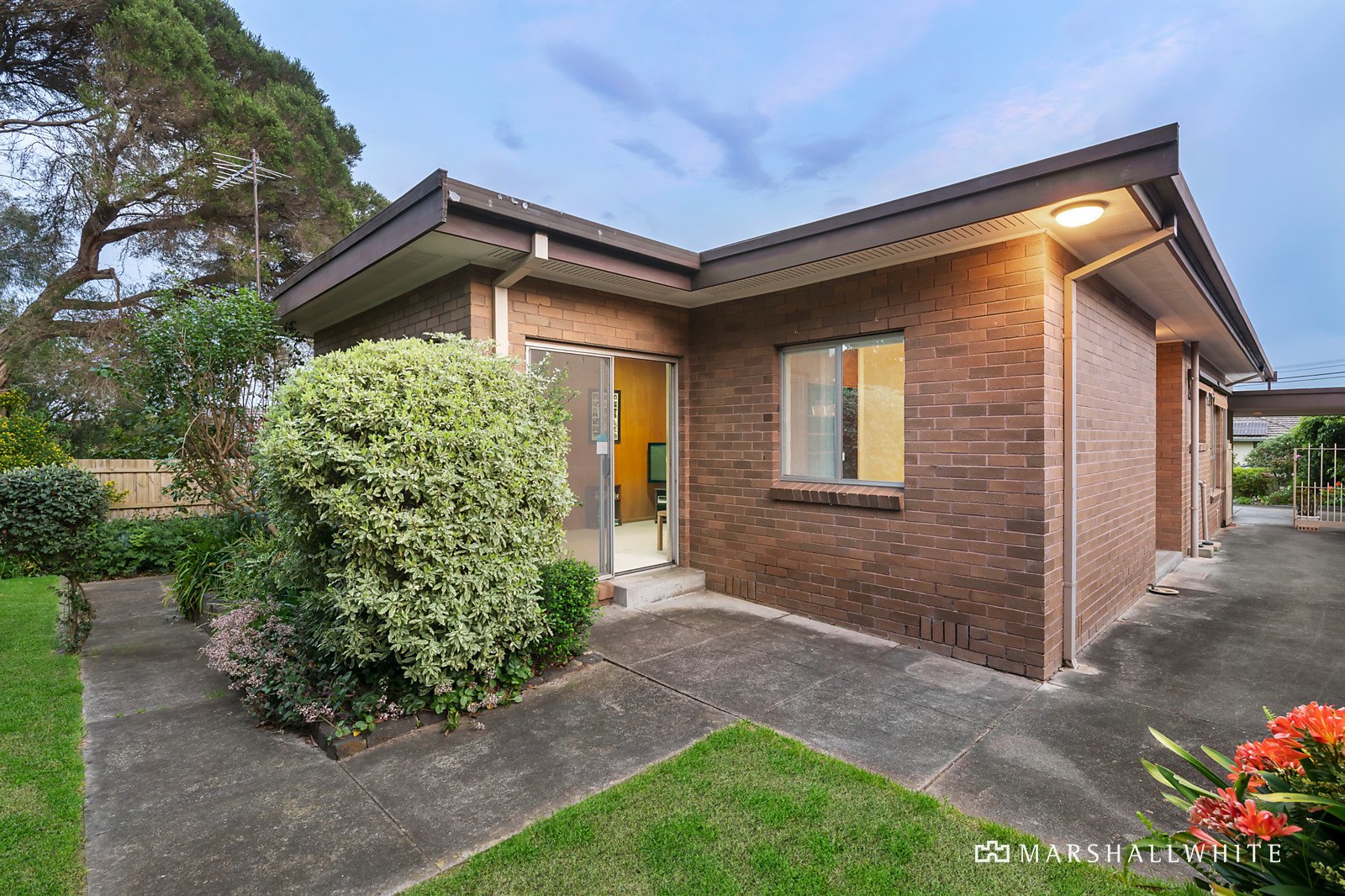 52 Harrison Avenue, Burwood, VIC