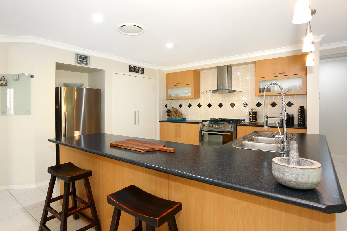 52 Highcrest Circuit MOLENDINAR 7