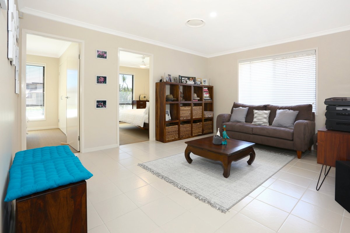 52 Highcrest Circuit MOLENDINAR 11