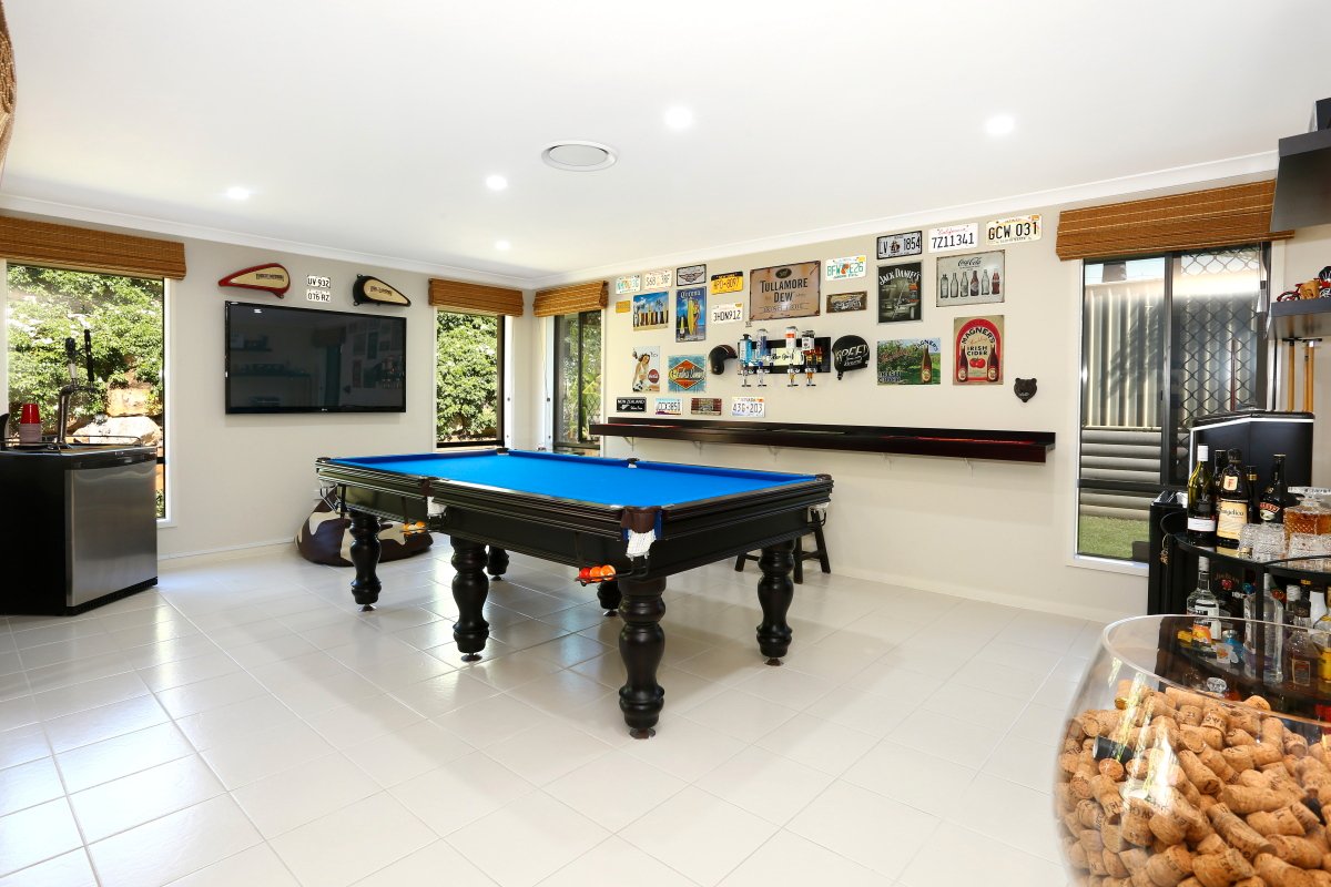 52 Highcrest Circuit MOLENDINAR 23