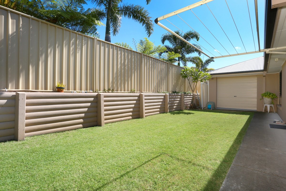 52 Highcrest Circuit MOLENDINAR 31
