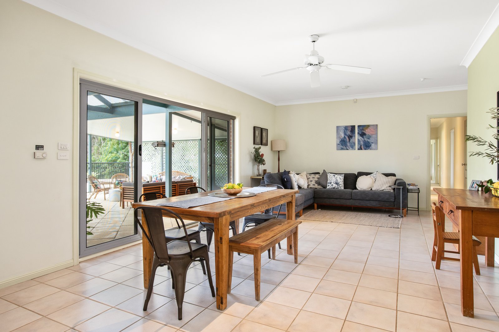 52 Hilldale Drive BOLWARRA HEIGHTS 9