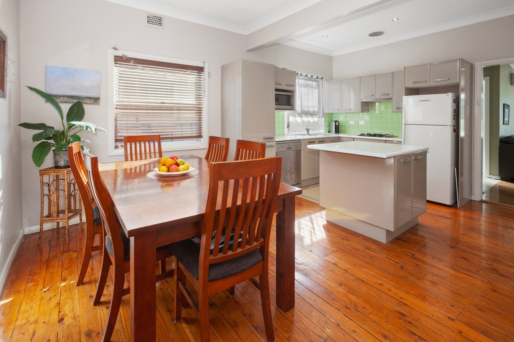 52 Hinder Street EAST MAITLAND 3