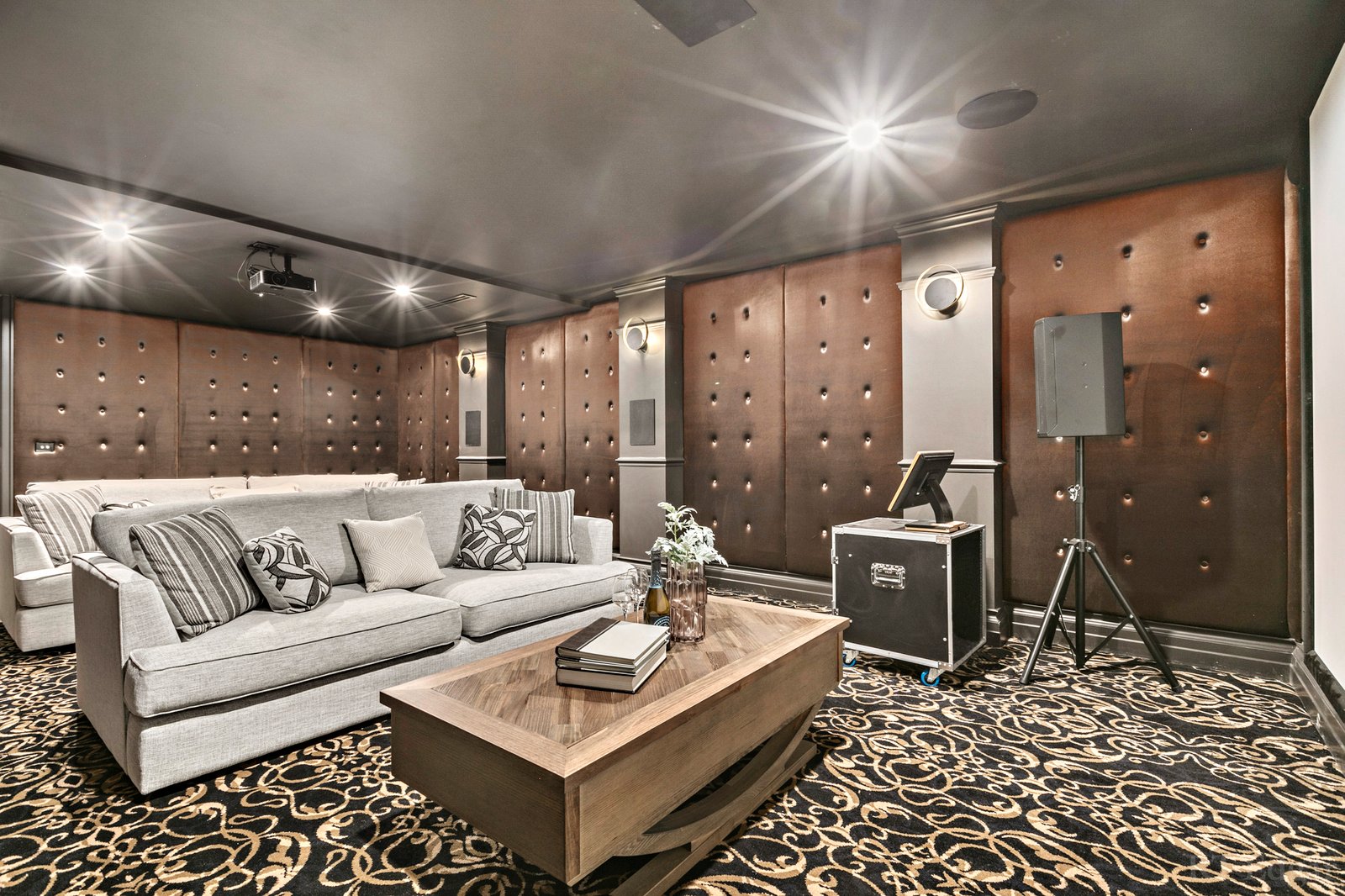 Real Estate and Property in 52 Hopetoun Avenue, Canterbury, VIC