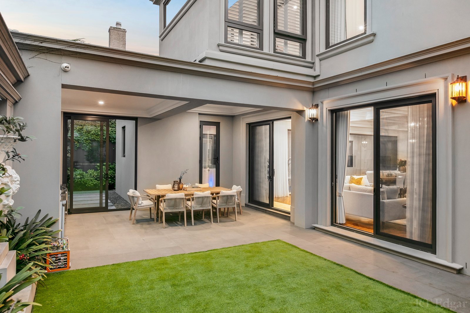 Real Estate and Property in 52 Hopetoun Avenue, Canterbury, VIC