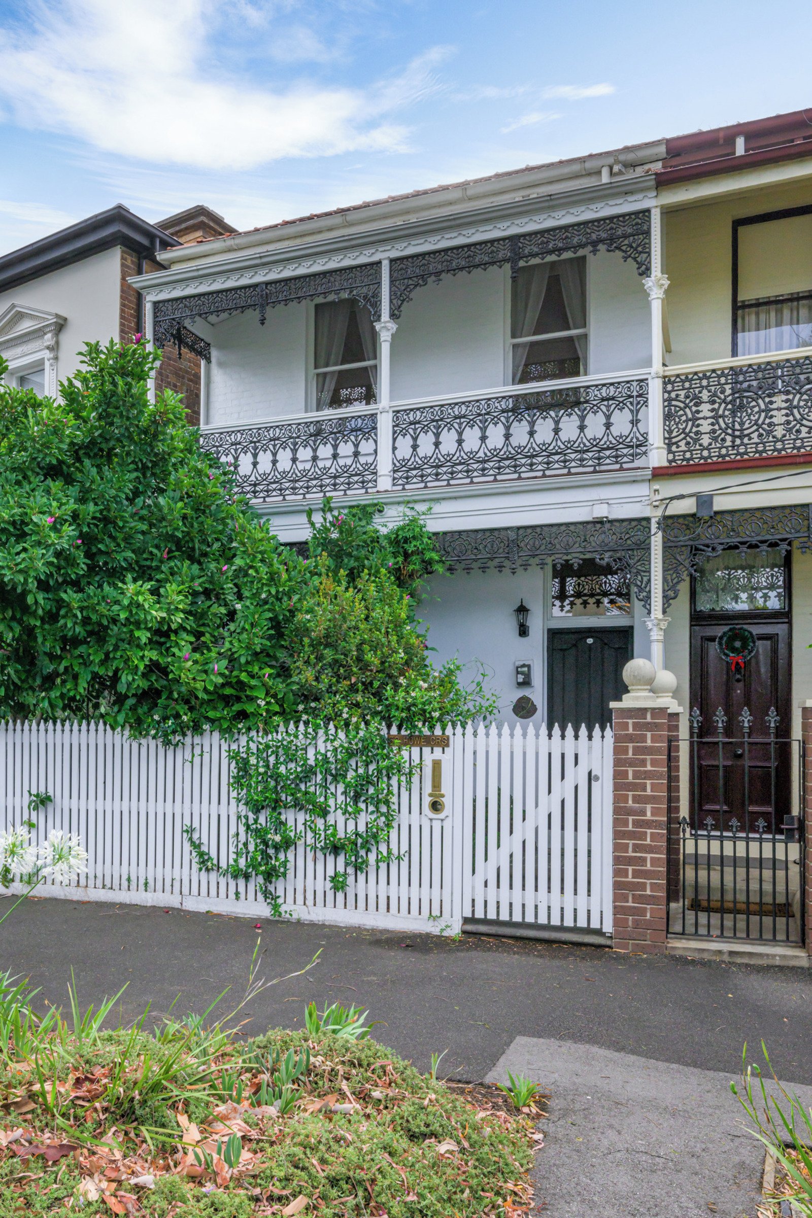52 Howe Crescent, South Melbourne, 3205