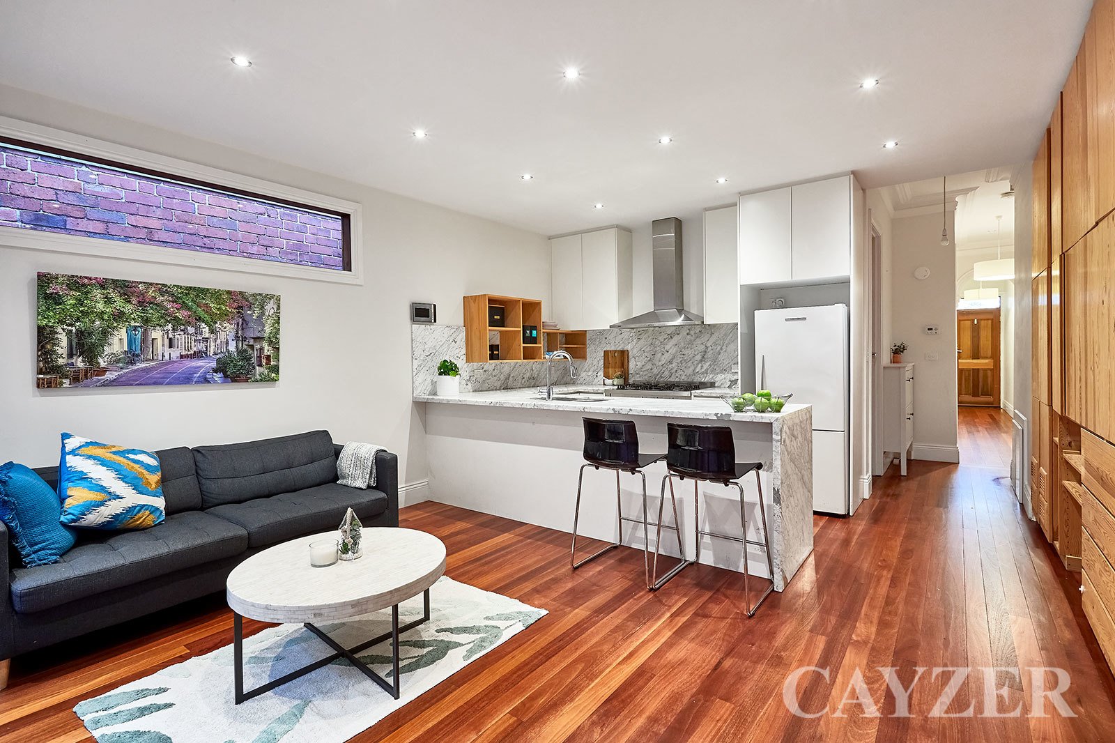 Gallery: 52 Iffla Street