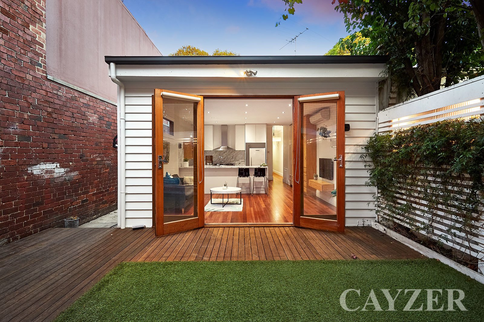 Gallery: 52 Iffla Street