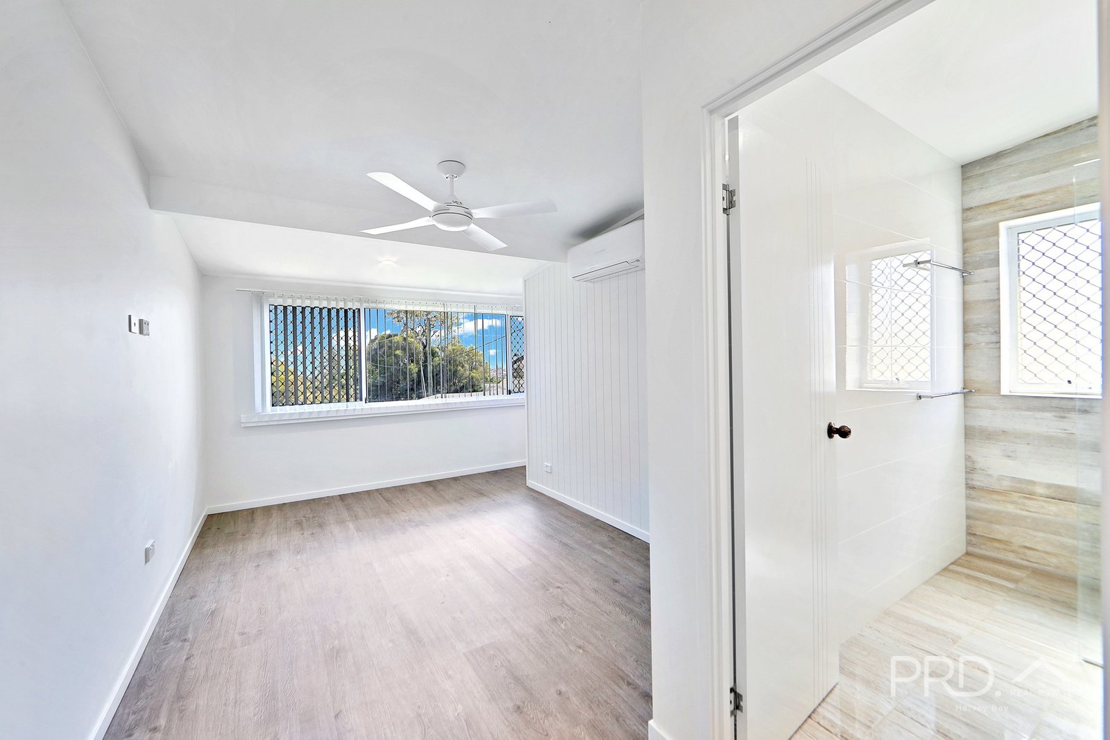 52 Jacobsen Outlook URRAWEEN 21