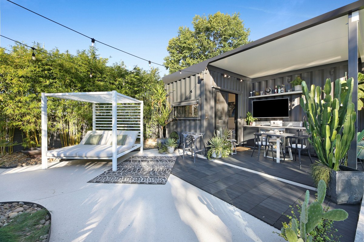 52 Japonica Drive Palm Beach 27